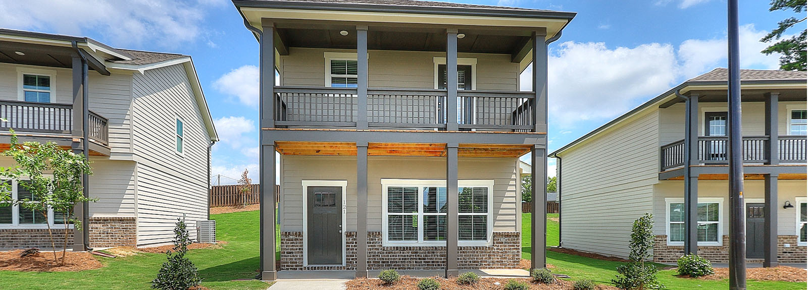 Features The Haven of Athens